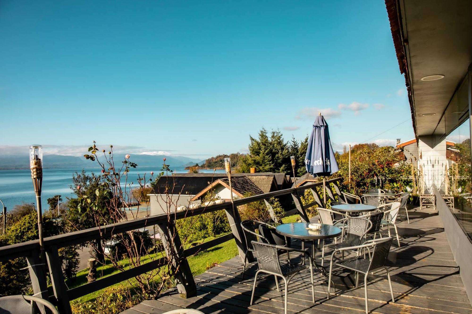 Hotel Hosteria Entre Lagos Puyehue Exterior photo