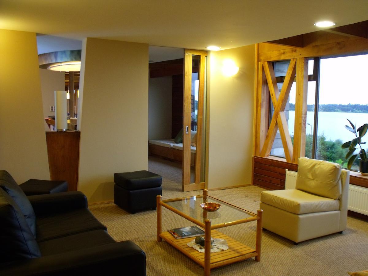 Hotel Hosteria Entre Lagos Puyehue Exterior photo