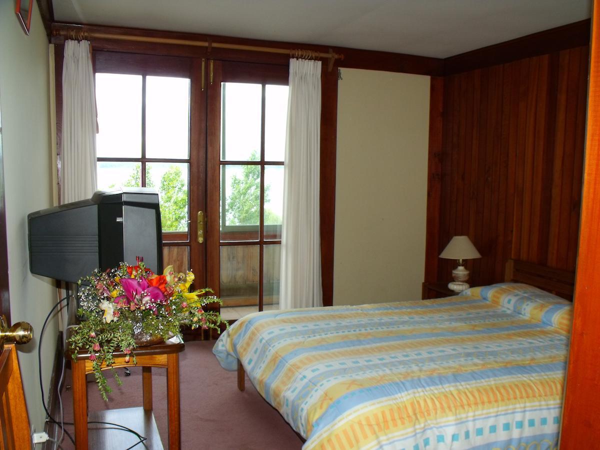 Hotel Hosteria Entre Lagos Puyehue Room photo
